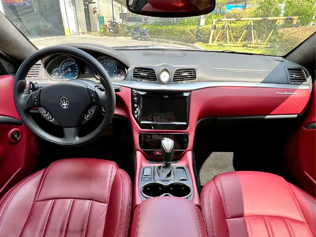 2007 Maserati GranTurismo 4.2L 405HP V8 6AT,autocango,china used car exporter,china ev exporter,chinese used car exporter,chinese used ev exporter