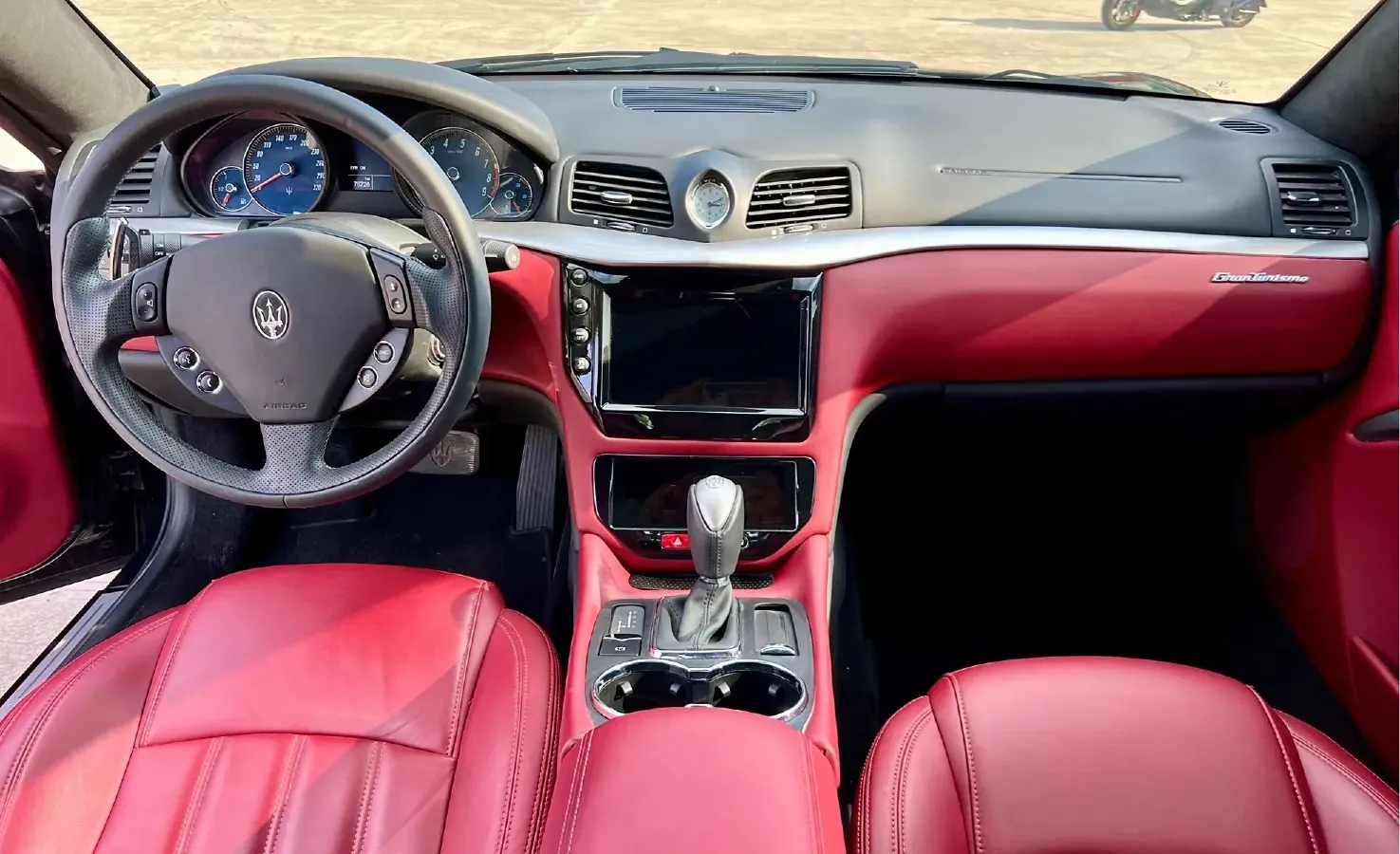 2007 Maserati GranTurismo 4.2L 405HP V8 6AT,autocango,china used car exporter,china ev exporter,chinese used car exporter,chinese used ev exporter