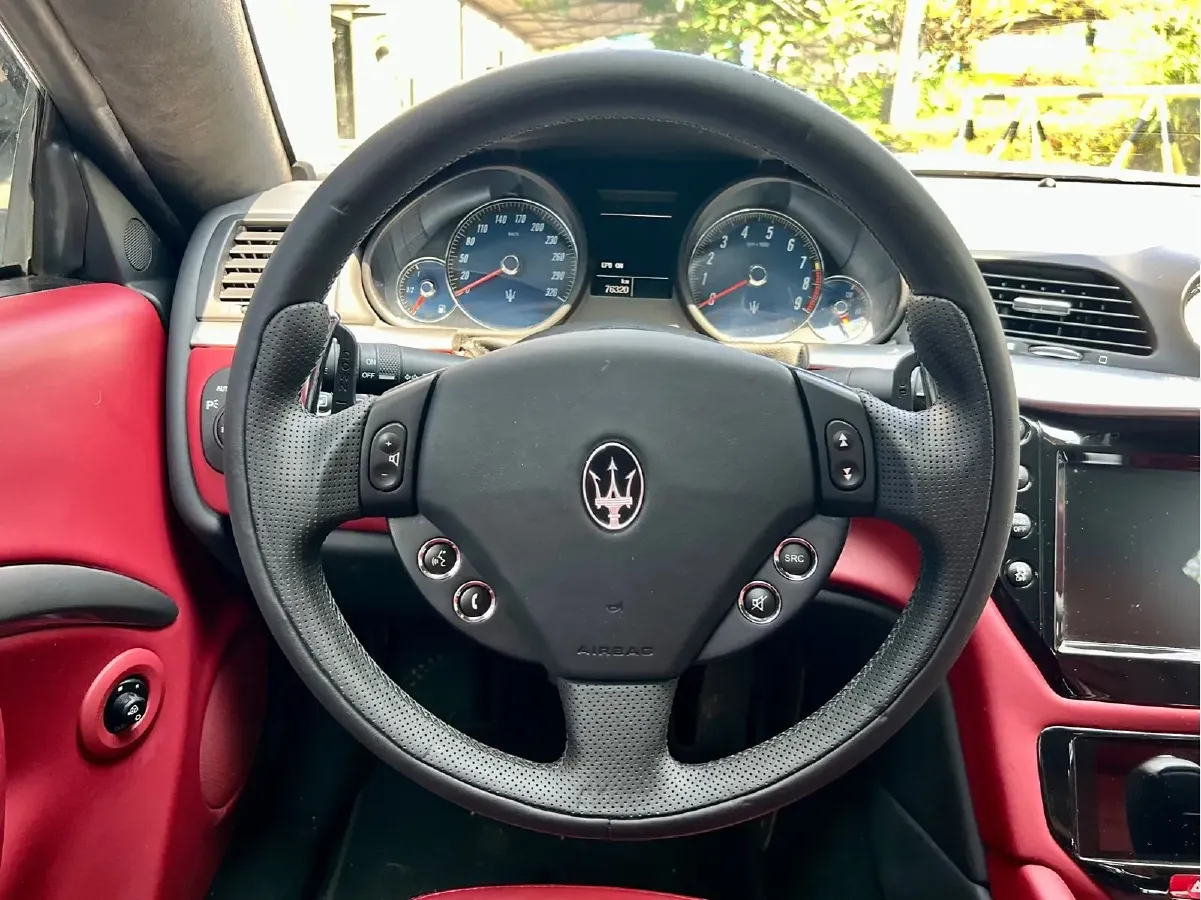 2007 Maserati GranTurismo 4.2L 405HP V8 6AT,autocango,china used car exporter,china ev exporter,chinese used car exporter,chinese used ev exporter