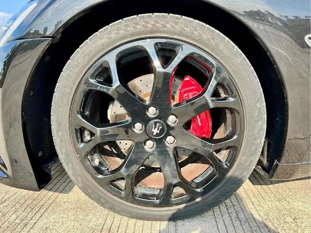 2007 Maserati GranTurismo 4.2L 405HP V8 6AT,autocango,china used car exporter,china ev exporter,chinese used car exporter,chinese used ev exporter