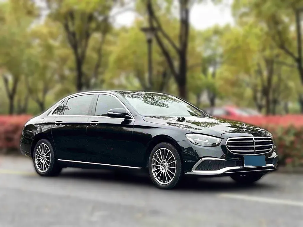 2022 Mercedes-Benz E Class 2.0T 197HP L4 9AT,autocango,china used car exporter,china ev exporter,chinese used car exporter,chinese used ev exporter