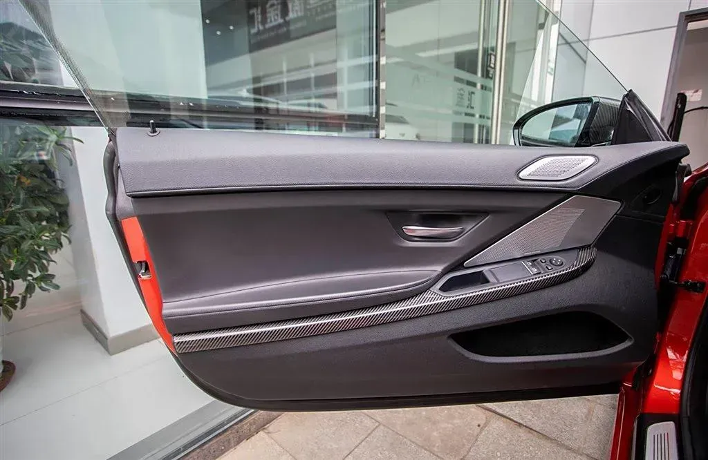 2013 BMW M6 4.4T 560HP V8 7DCT,autocango,china used car exporter,china ev exporter,chinese used car exporter,chinese used ev exporter