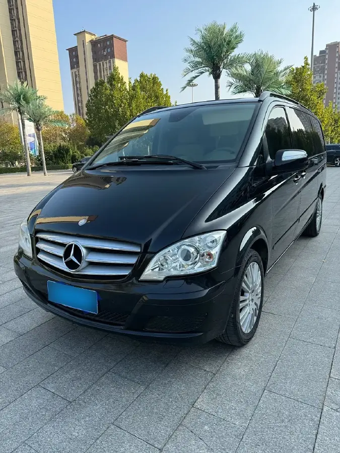 2013 Mercedes-Benz Viano 3.5L 258HP V6 5AT