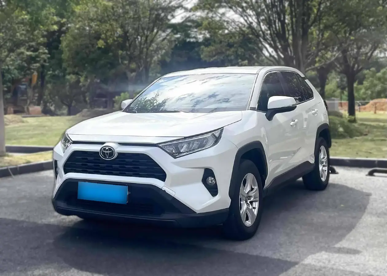 2020 Toyota RAV4 2.0L 171HP L4 CVT