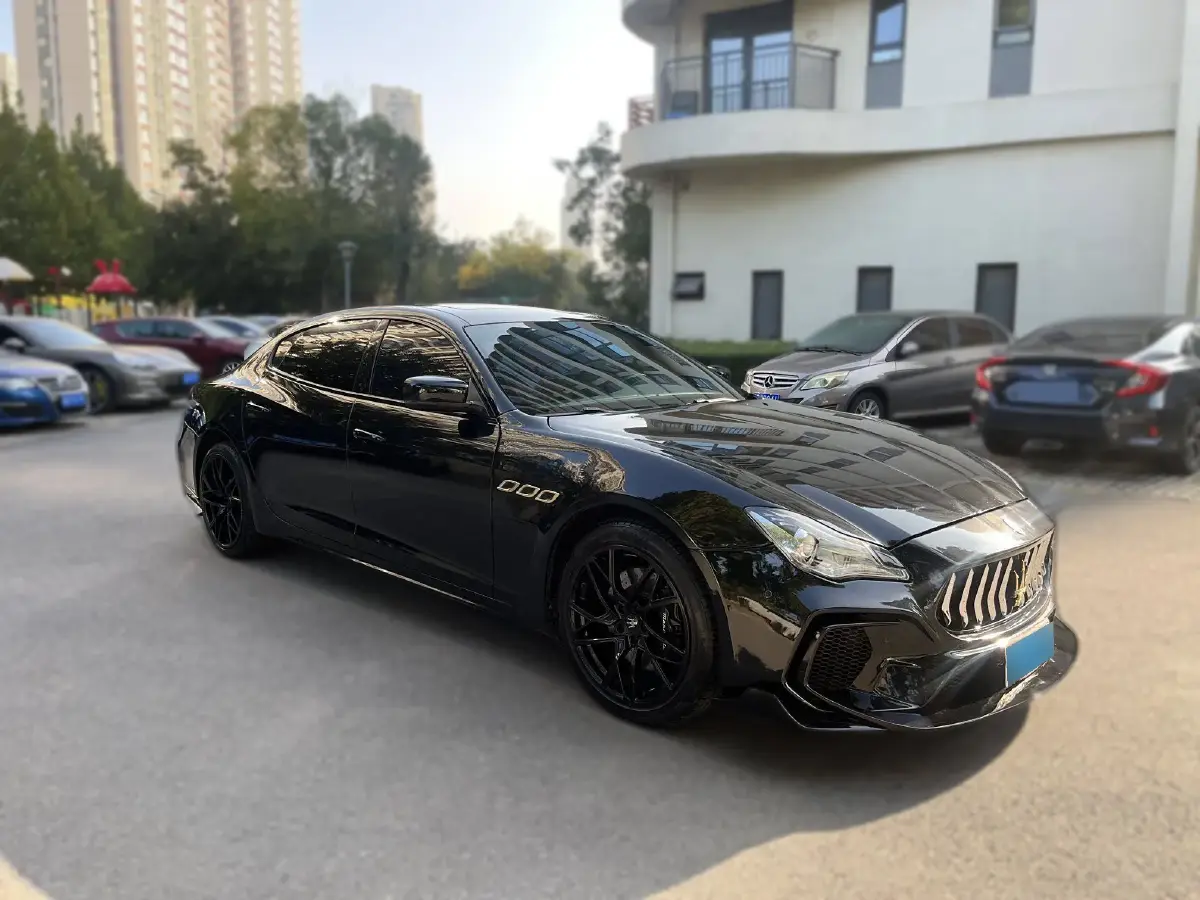 2013 Maserati Quattroporte 3.0T 330HP V6 8AT