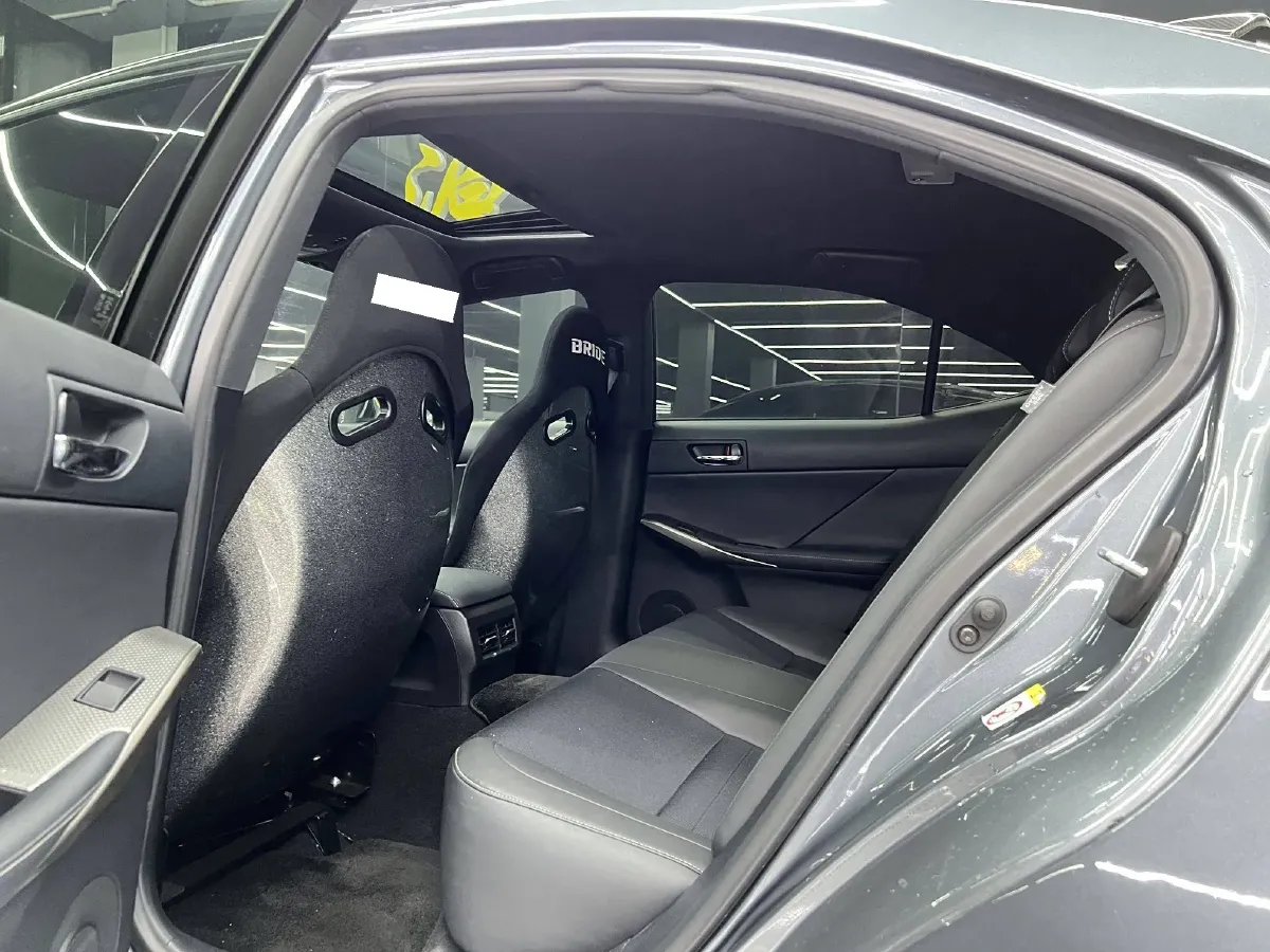 2015 Lexus IS 2.0T 245HP L4 8AT,autocango,china used car exporter,china ev exporter,chinese used car exporter,chinese used ev exporter