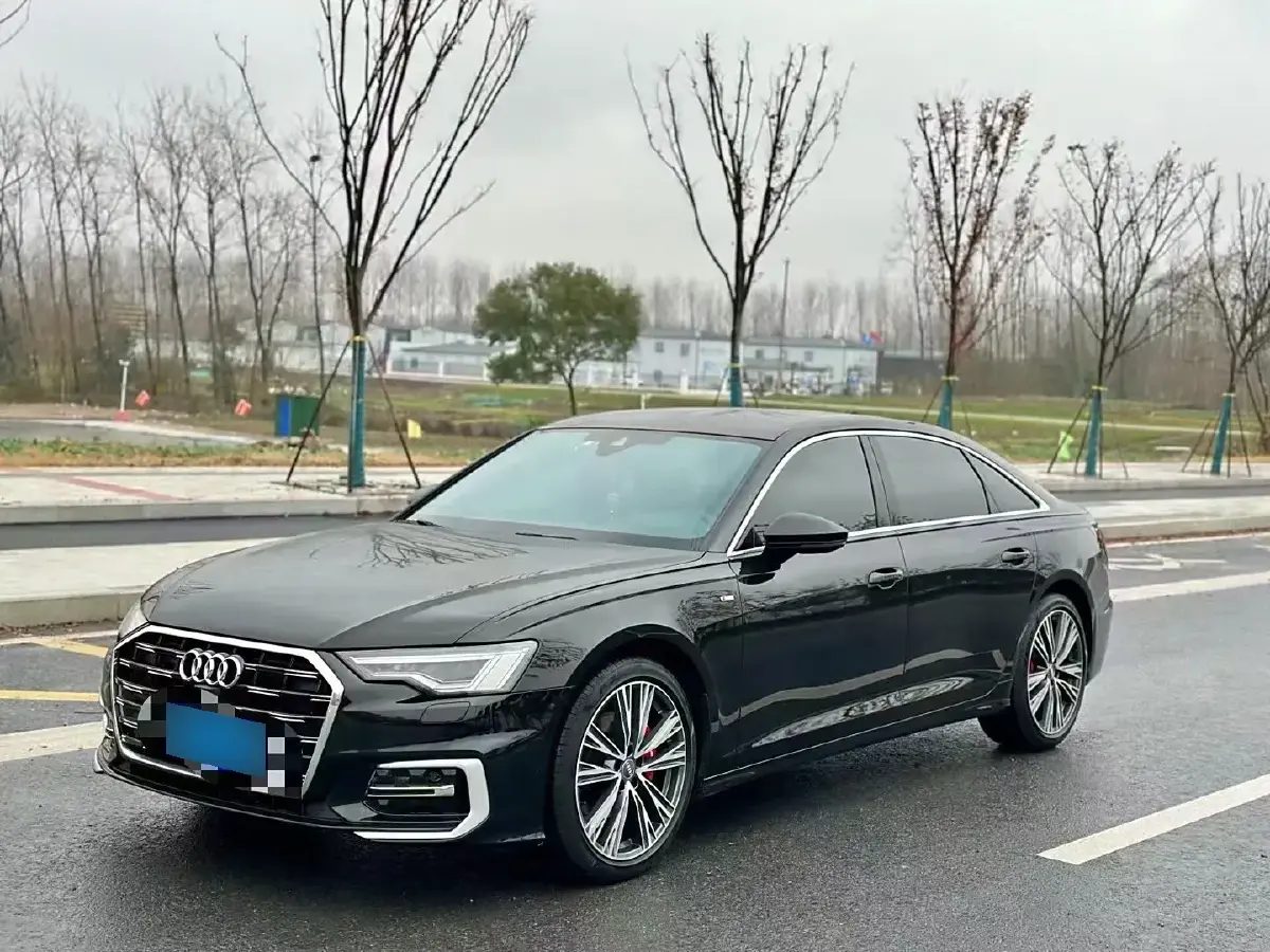 2024 Audi A6L 2.0T 245HP L4 7DCT