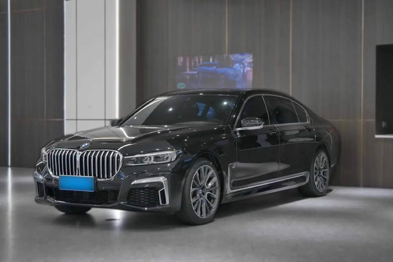 2021 BMW 7 Series 3.0T 340HP L6 8AT