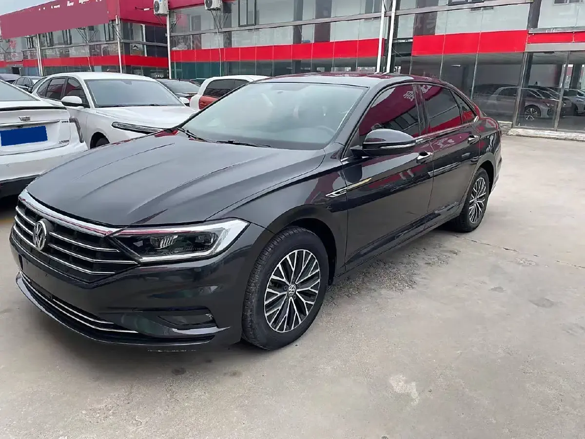 2021 Volkswagen Sagitar 1.4T 150HP L4 7DCT