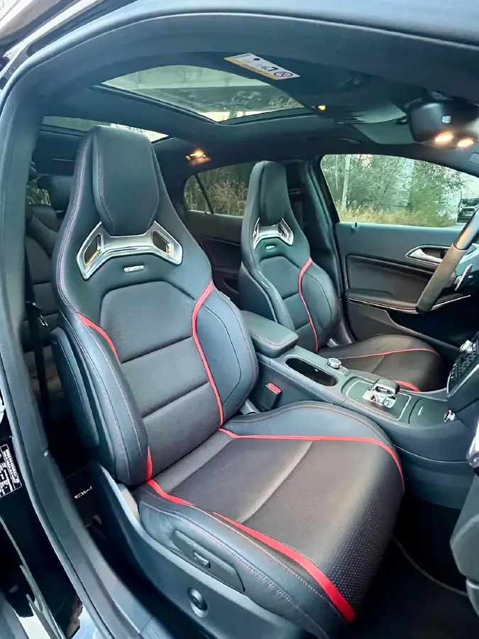 2015 Mercedes-Benz GLA AMG 2.0T 360HP L4 7DCT,autocango,china used car exporter,china ev exporter,chinese used car exporter,chinese used ev exporter