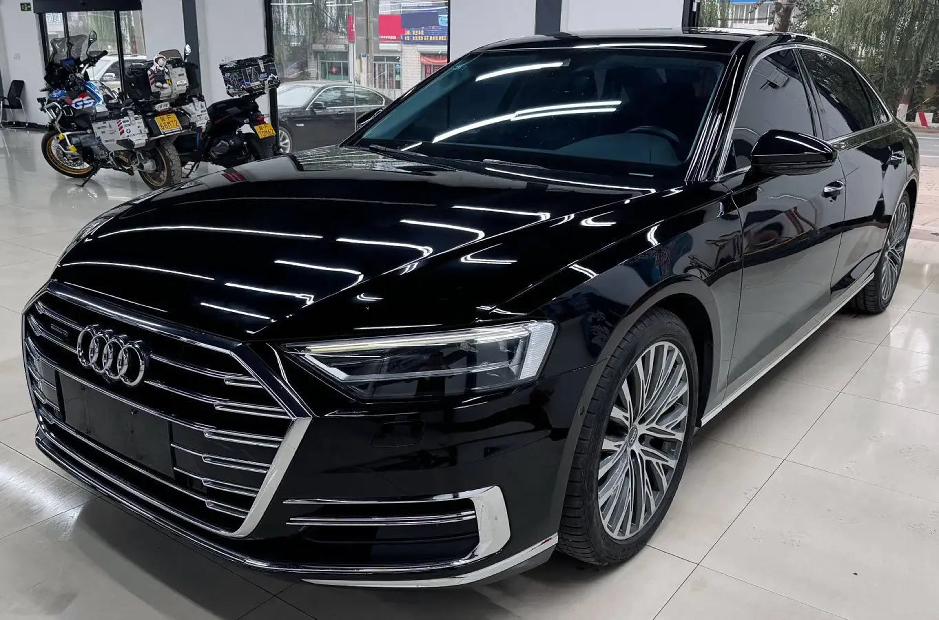 2018 Audi A8 3.0T 340HP V6 8AT