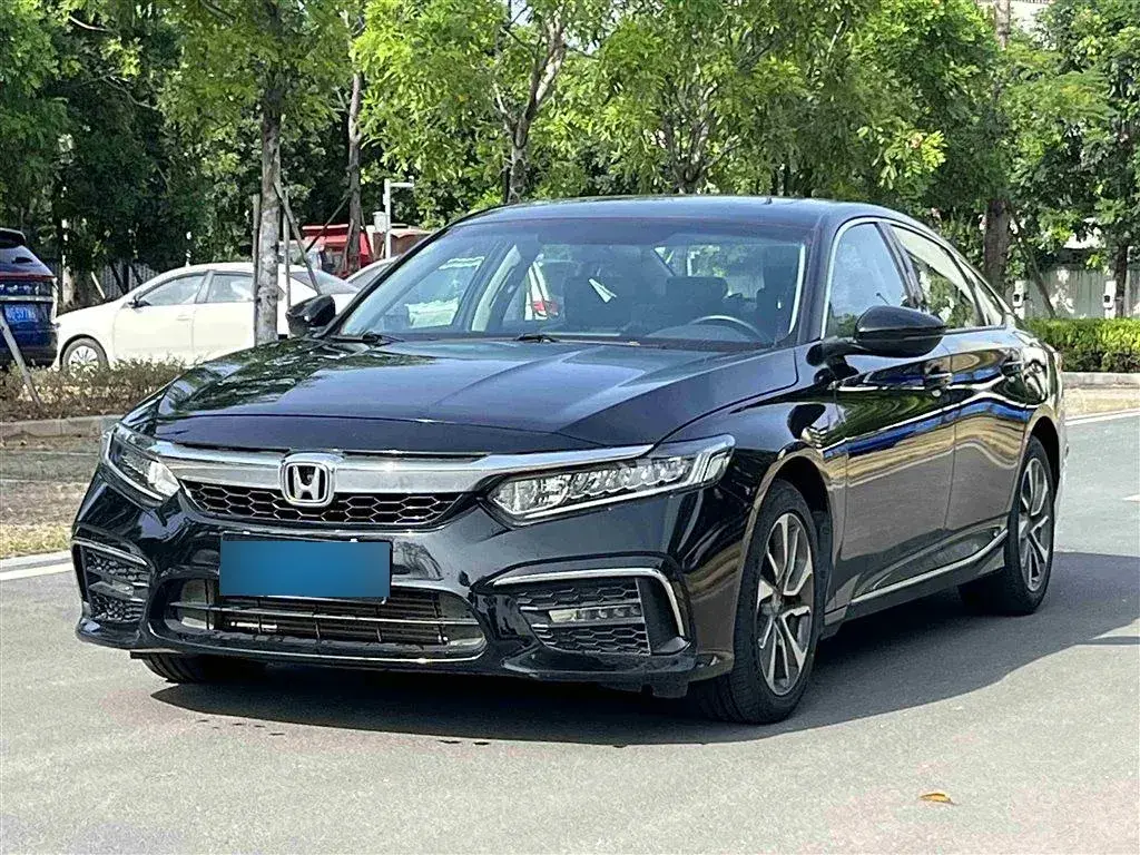 2019 Honda Inspire 1.5T 194HP L4 CVT