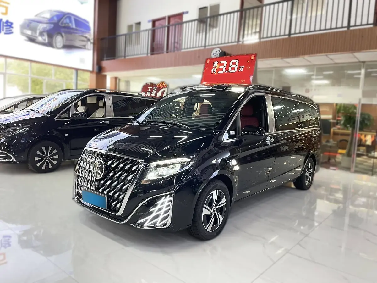 2024 Mercedes-Benz Vito 2.0T 231HP L4 9AT