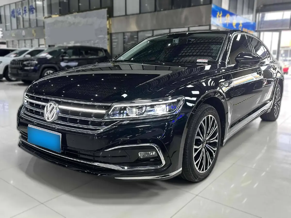 2021 Volkswagen Phideon 2.0T 224HP L4 7DCT