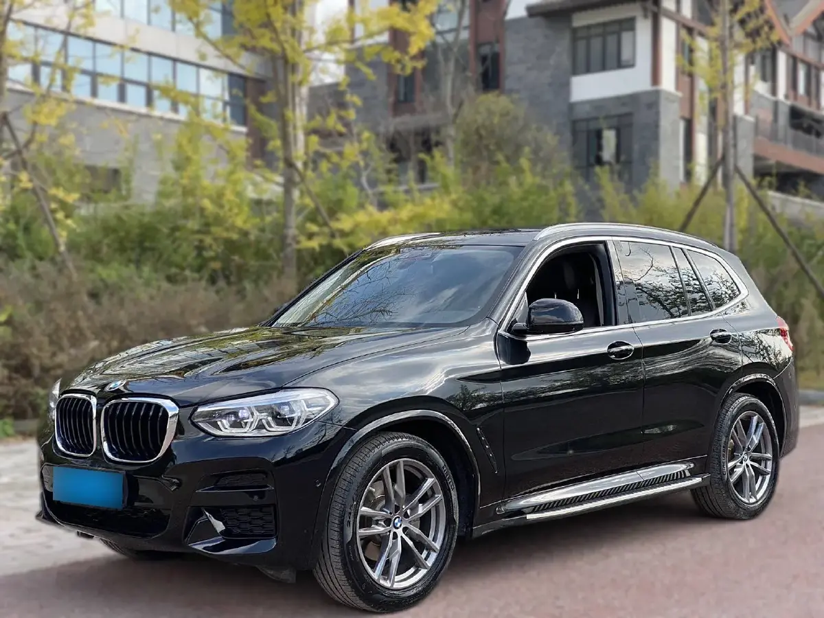 2021 BMW X3 2.0T 184HP L4 8AT