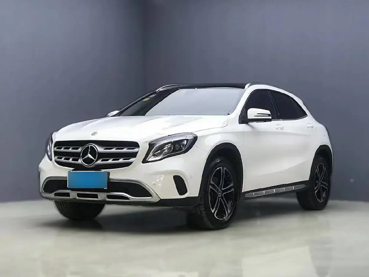2018 Mercedes-Benz GLA Class 1.6T 156HP L4 7DCT