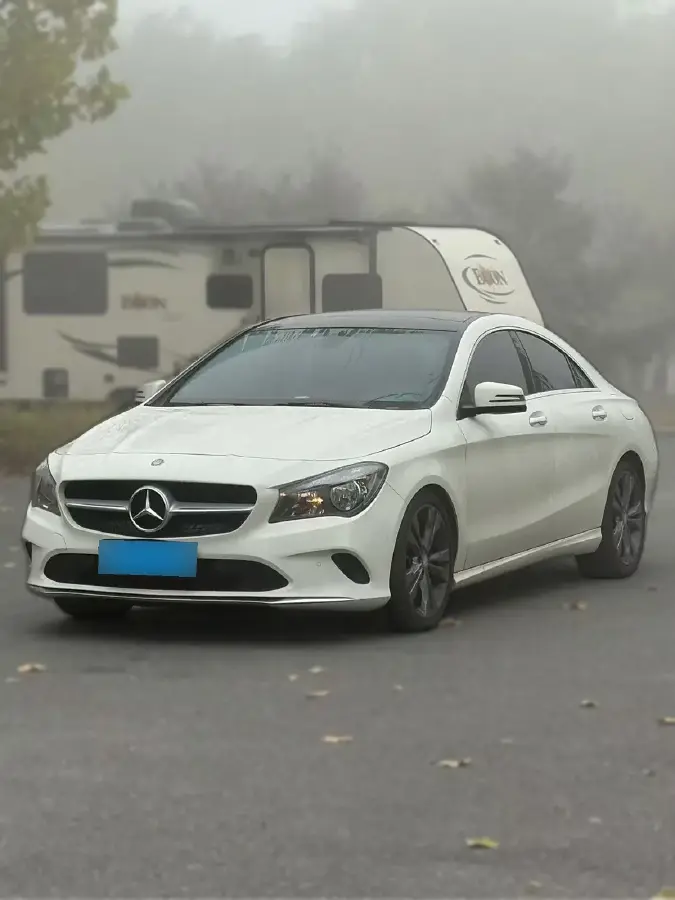 2016 Mercedes-Benz CLA Class 1.6T 156HP L4 7DCT
