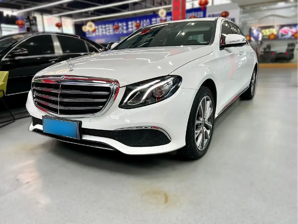 2017 Mercedes-Benz E Class 2.0T 184HP L4 9AT