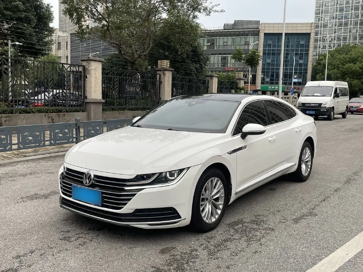 2019 Volkswagen CC 2.0T 186HP L4 7DCT