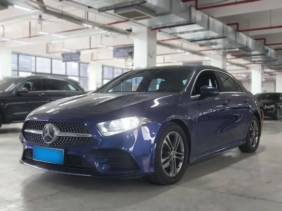 2020 Mercedes-Benz A Class 1.3T 136HP L4 7DCT