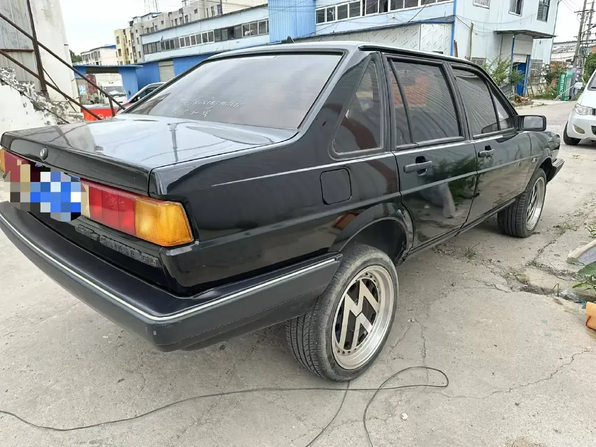 2006 Volkswagen Santana Classic 1.8L 95HP L4 5MT,autocango,china used car exporter,china ev exporter,chinese used car exporter,chinese used ev exporter