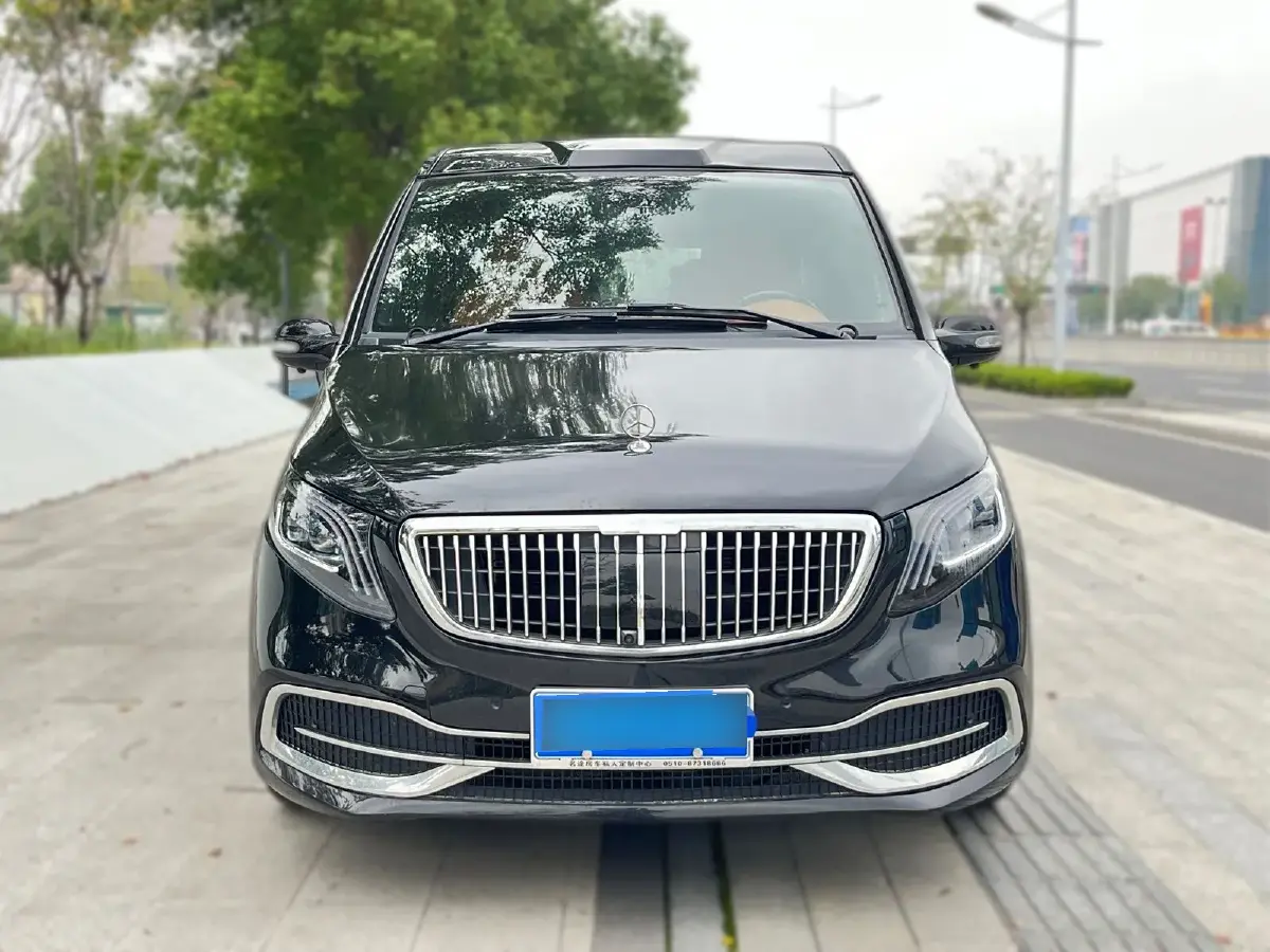 2010 Mercedes-Benz Vito 2.5L 190HP V6 5AT