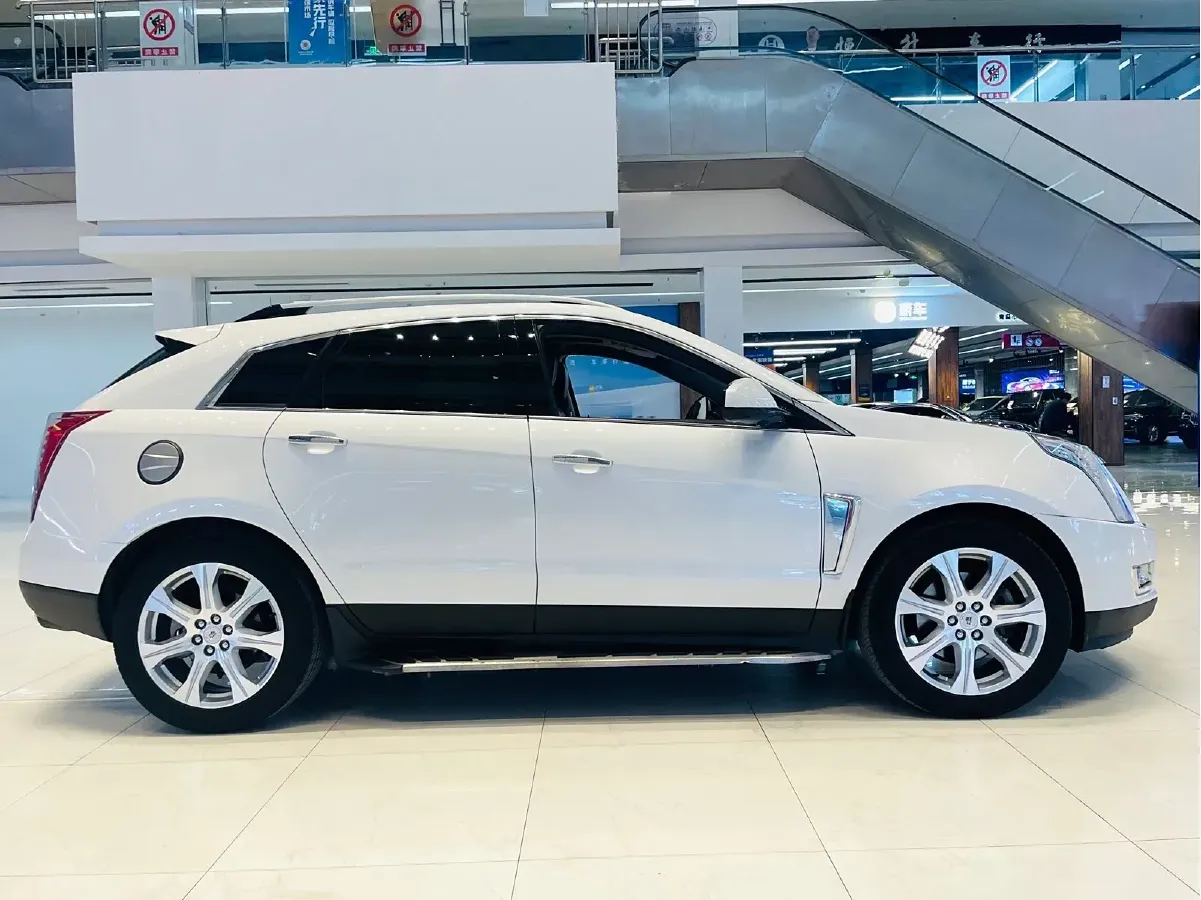 2014 Cadillac SRX 3.0L 271HP V6 6AT,autocango,china used car exporter,china ev exporter,chinese used car exporter,chinese used ev exporter