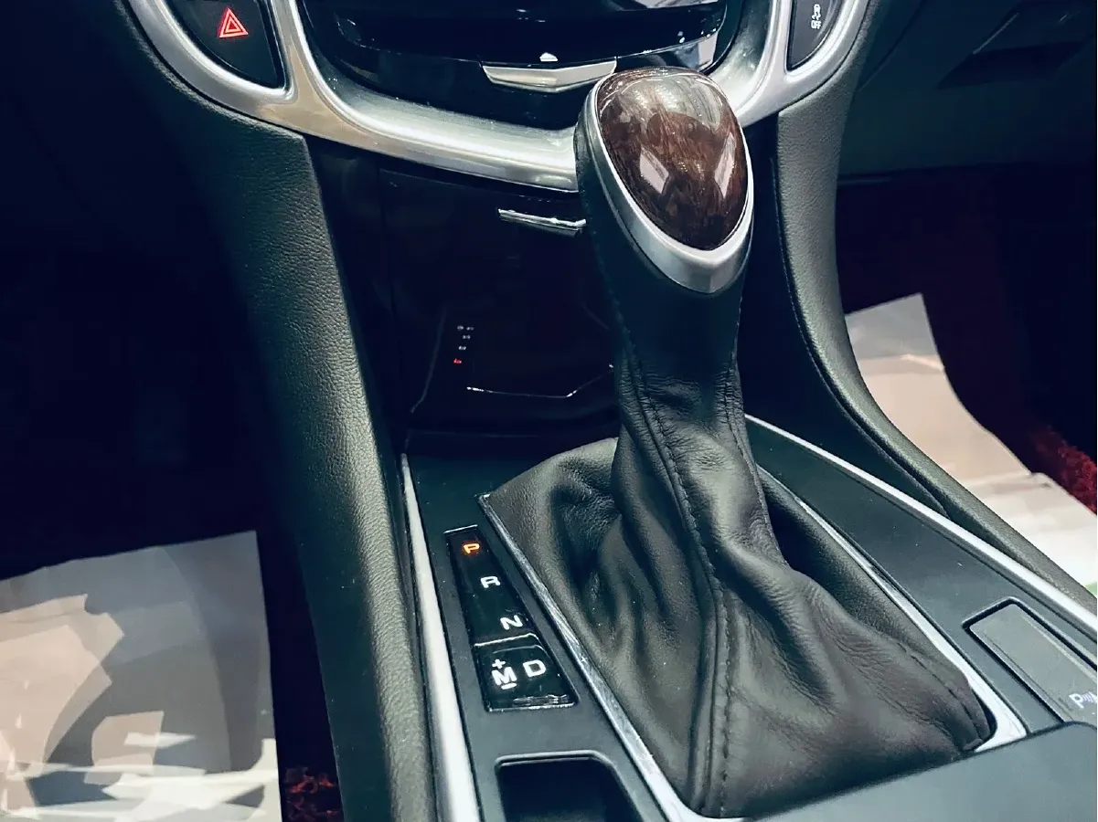 2014 Cadillac SRX 3.0L 271HP V6 6AT,autocango,china used car exporter,china ev exporter,chinese used car exporter,chinese used ev exporter