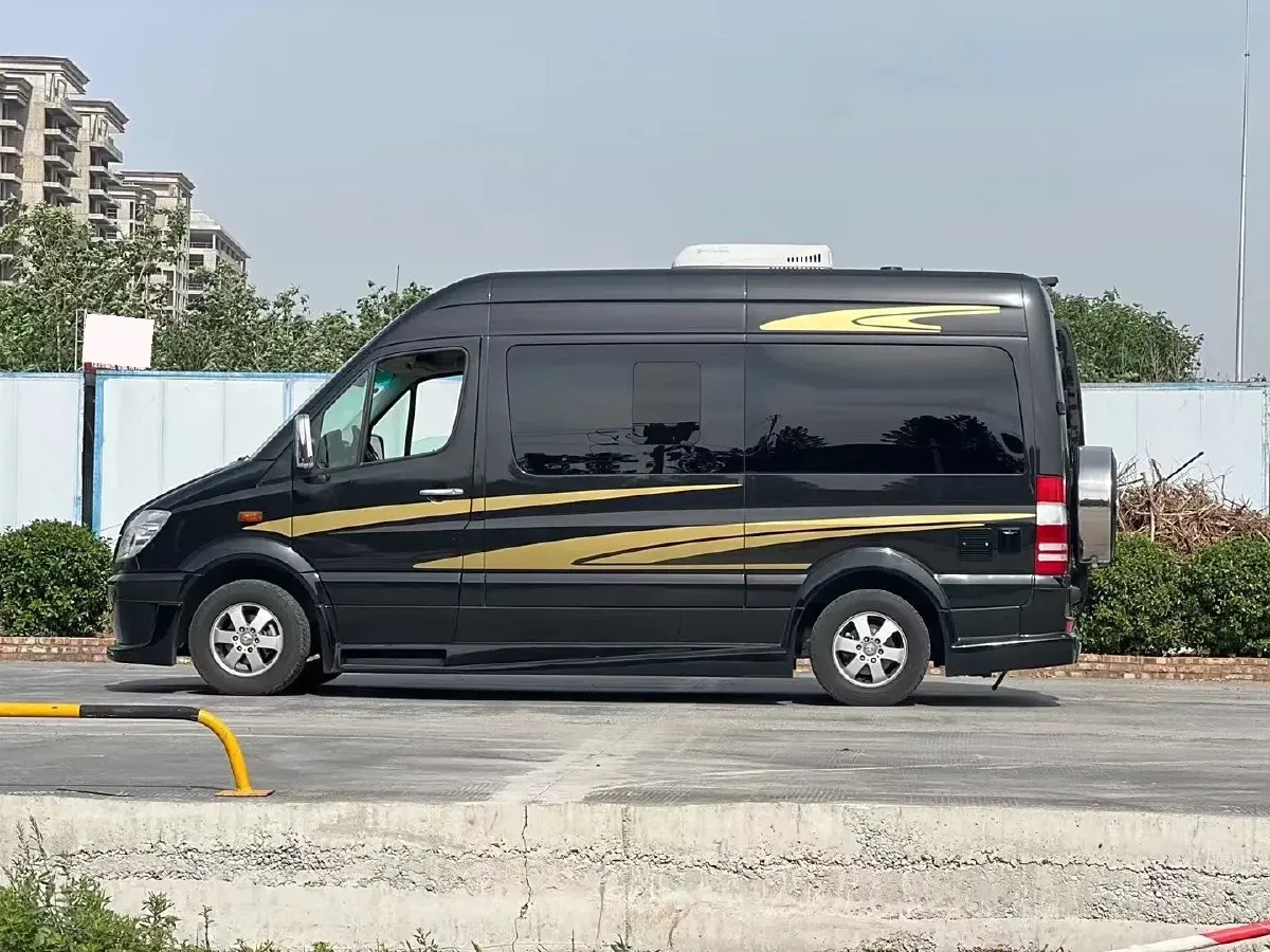 2016 Mercedes-Benz Sprinter 2.1T 150HP L4 6MT,autocango,china used car exporter,china ev exporter,chinese used car exporter,chinese used ev exporter