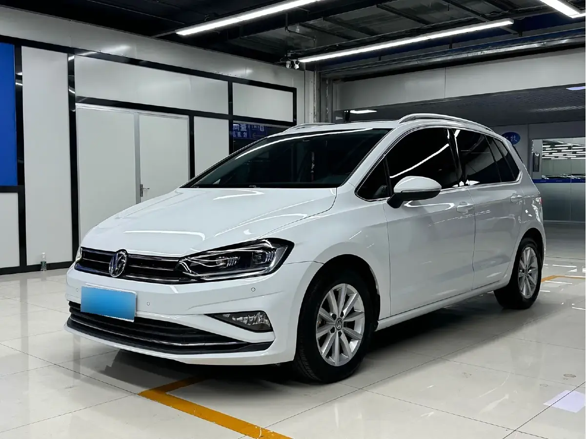 2019 Volkswagen Golf Sportsvan 1.4T 150HP L4 7DCT