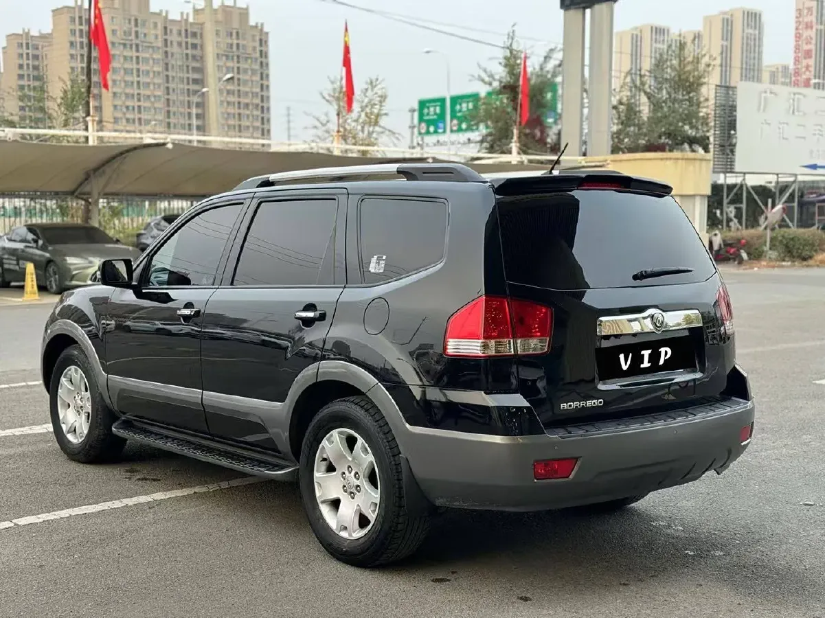 2015 Kia Borrego 3.8L 275HP V6 5AT,autocango,china used car exporter,china ev exporter,chinese used car exporter,chinese used ev exporter