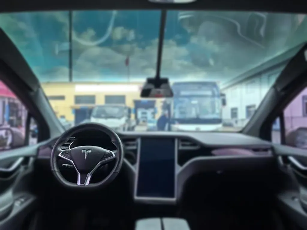 2016 Tesla Model X BEV 75KWH,autocango,china used car exporter,china ev exporter,chinese used car exporter,chinese used ev exporter