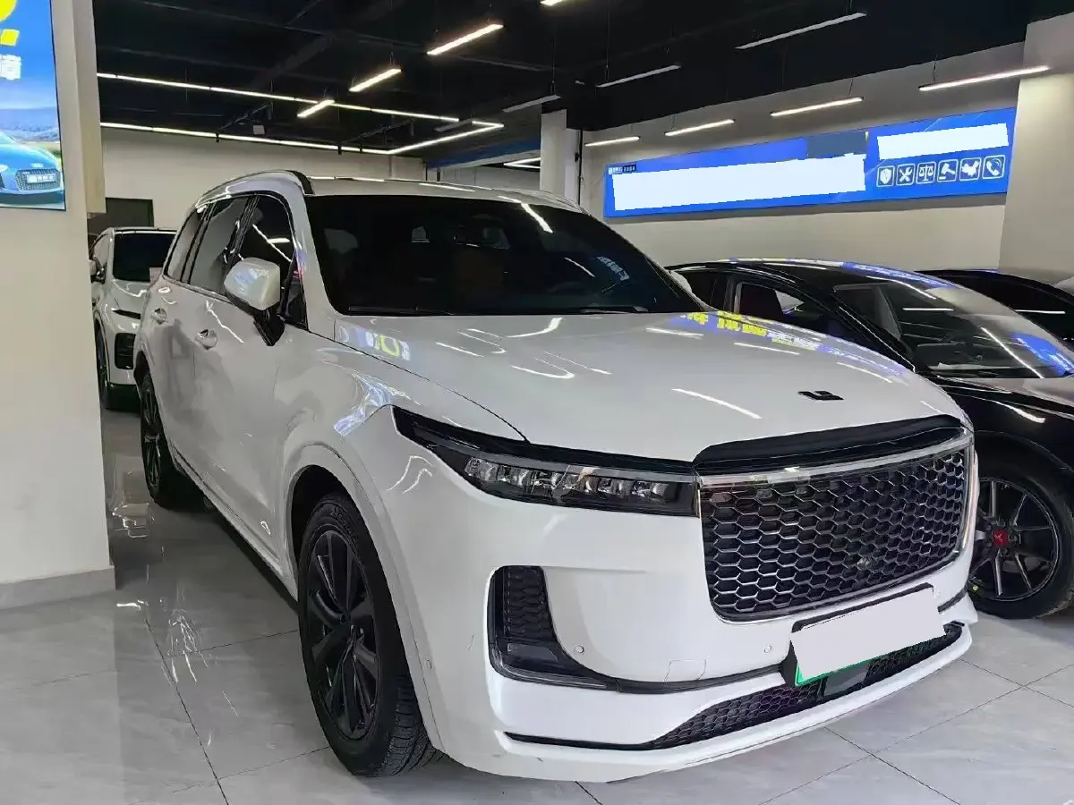 2021 Li ONE Range Extended 131HP REEV 40.5KWH