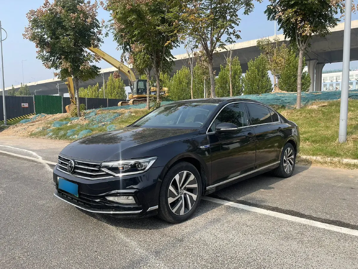 2022 Volkswagen Magotan GTE 1.4T 150HP L4 6DCT PHEV 13KWH
