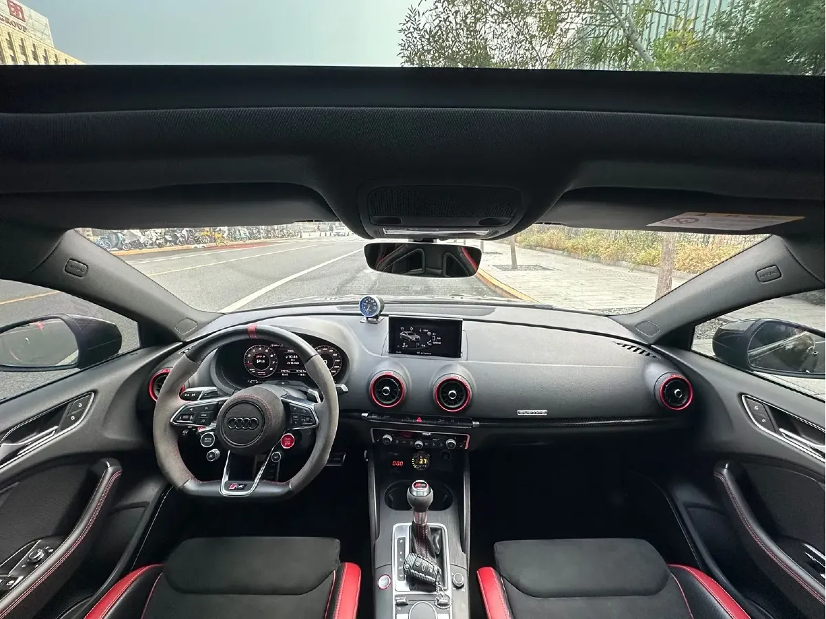 2017 Audi RS 3 2.5T 400HP L5 7DCT,autocango,china used car exporter,china ev exporter,chinese used car exporter,chinese used ev exporter