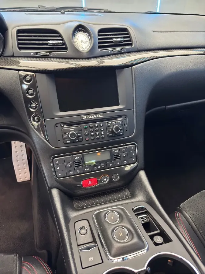 2013 Maserati GranTurismo 4.7L 460HP V8 6AT,autocango,china used car exporter,china ev exporter,chinese used car exporter,chinese used ev exporter