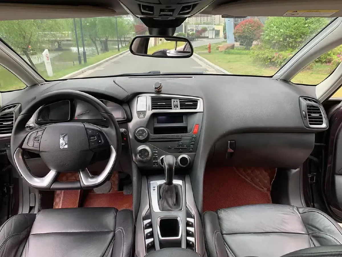 2013 DS 5 1.6T 200HP L4 6AT,autocango,china used car exporter,china ev exporter,chinese used car exporter,chinese used ev exporter