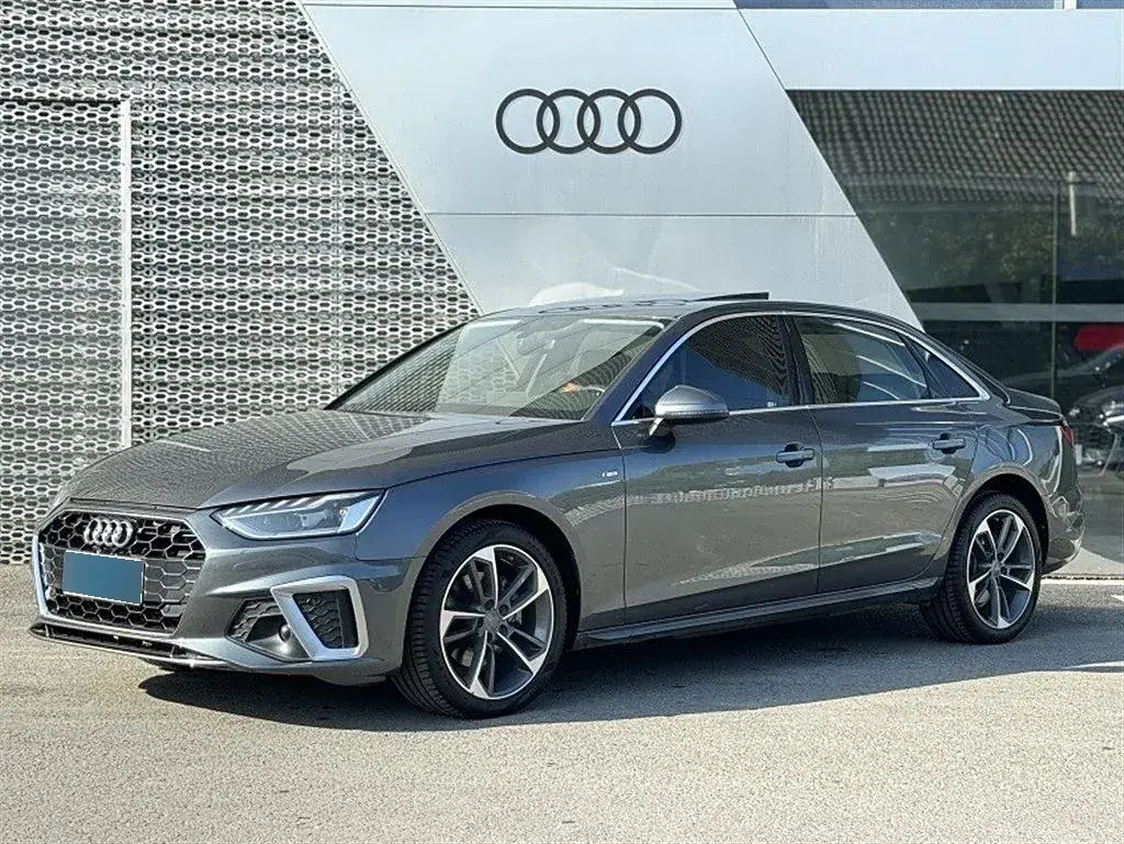 2020 Audi A4L 2.0T 190HP L4 7DCT