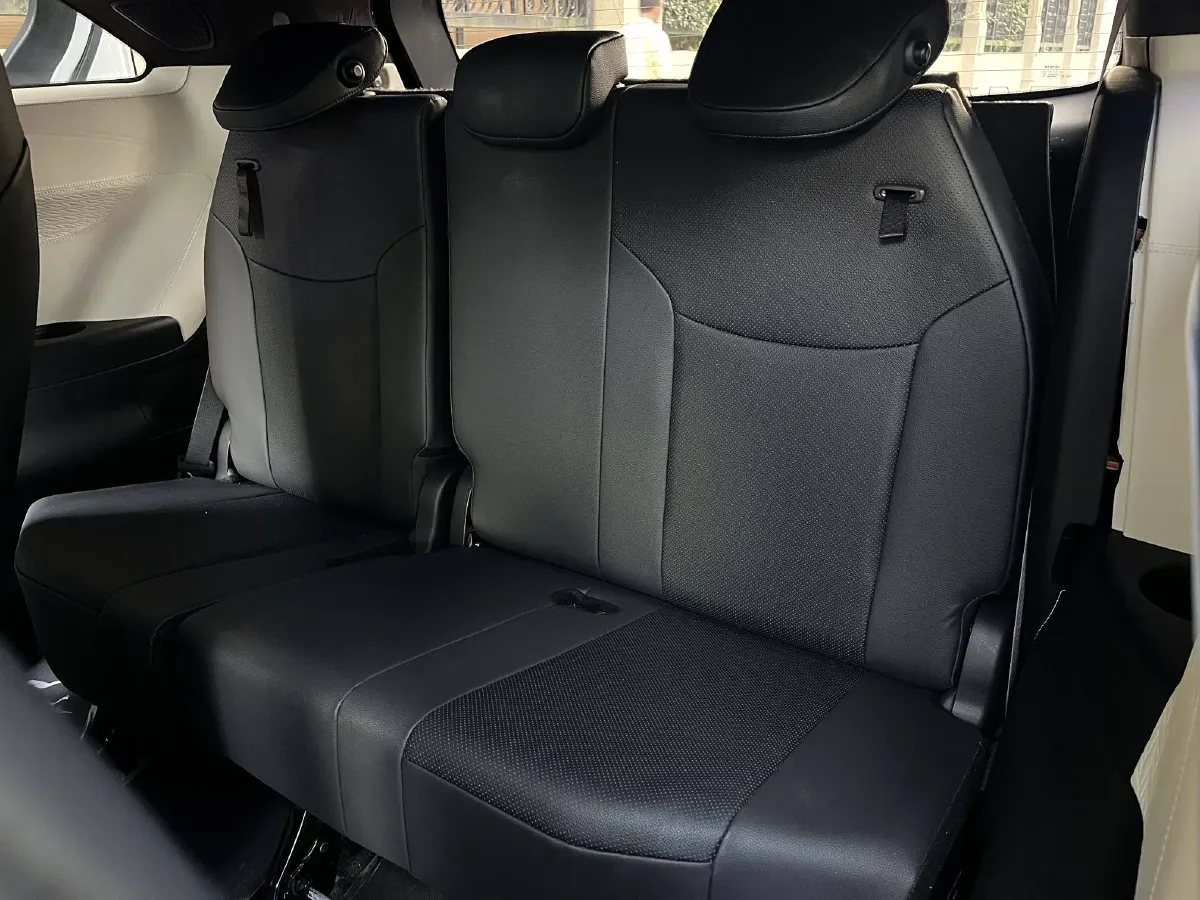 2021 Toyota Sienna 2.5L 192HP L4 E-CVT Hybrid,autocango,china used car exporter,china ev exporter,chinese used car exporter,chinese used ev exporter