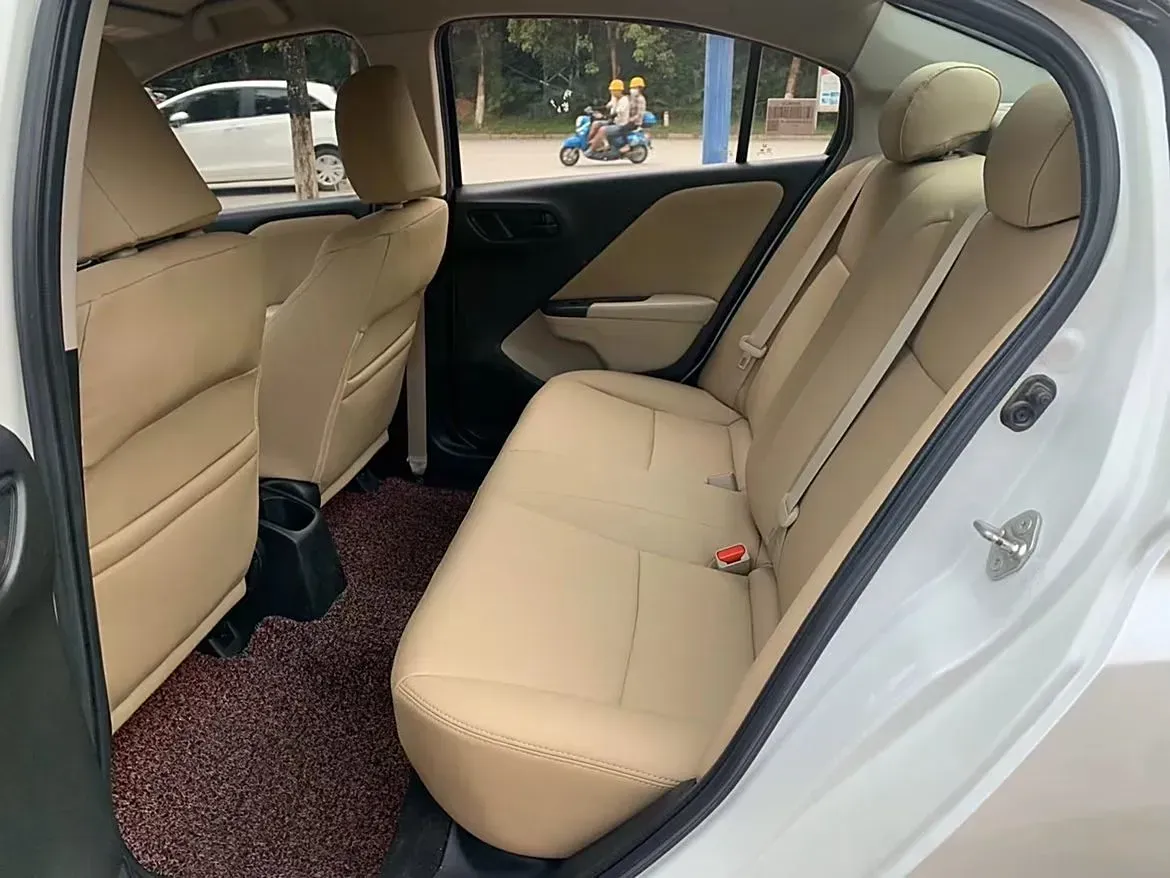 2016 Honda Greiz 1.5L 131HP L4 CVT,autocango,china used car exporter,china ev exporter,chinese used car exporter,chinese used ev exporter