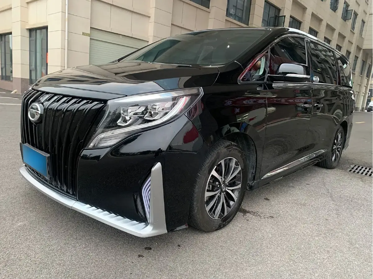 2021 GAC Trumpchi M8 2.0T 252HP L4 8AT