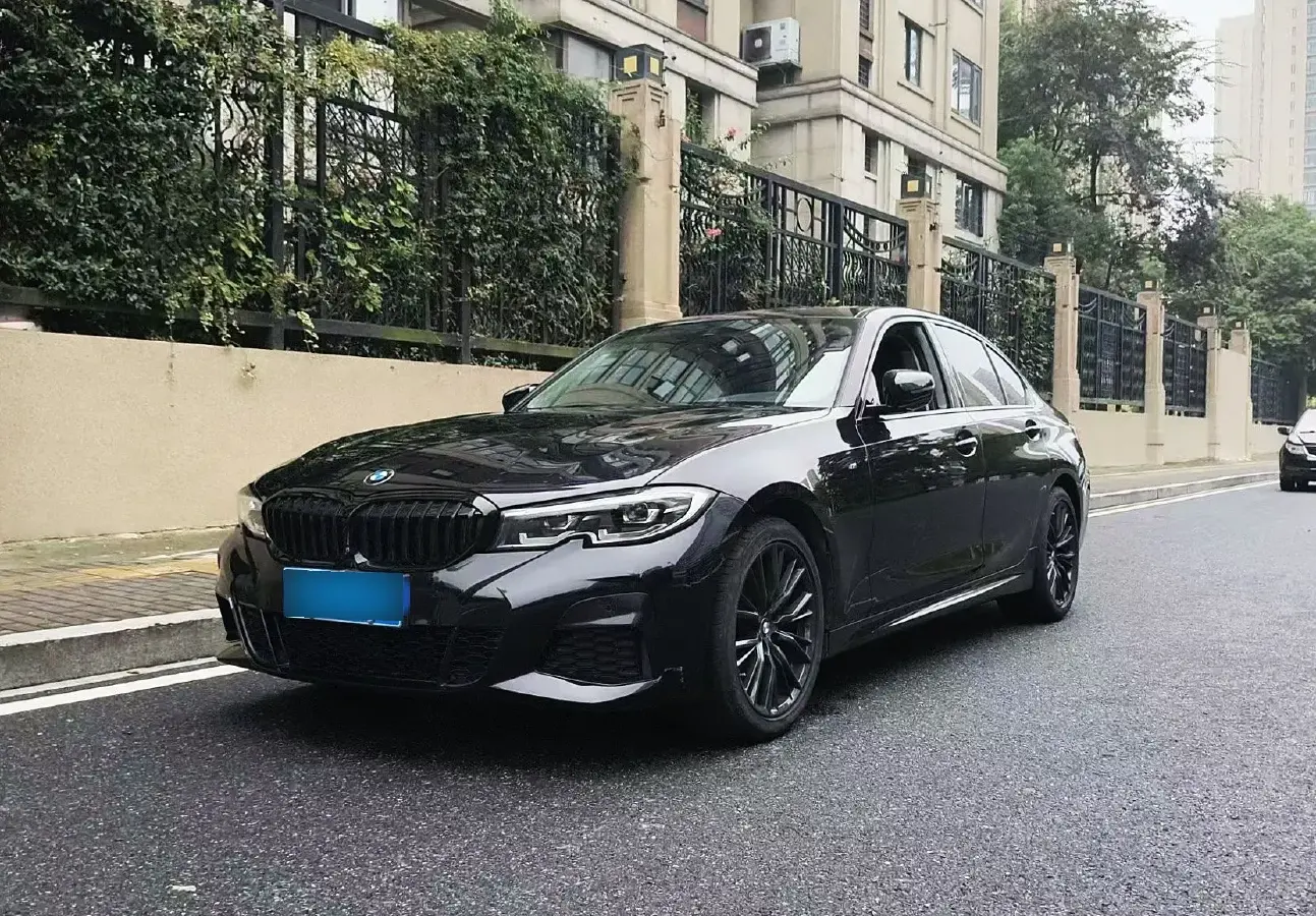 2021 BMW 3 Series 2.0T 184HP L4 8AT