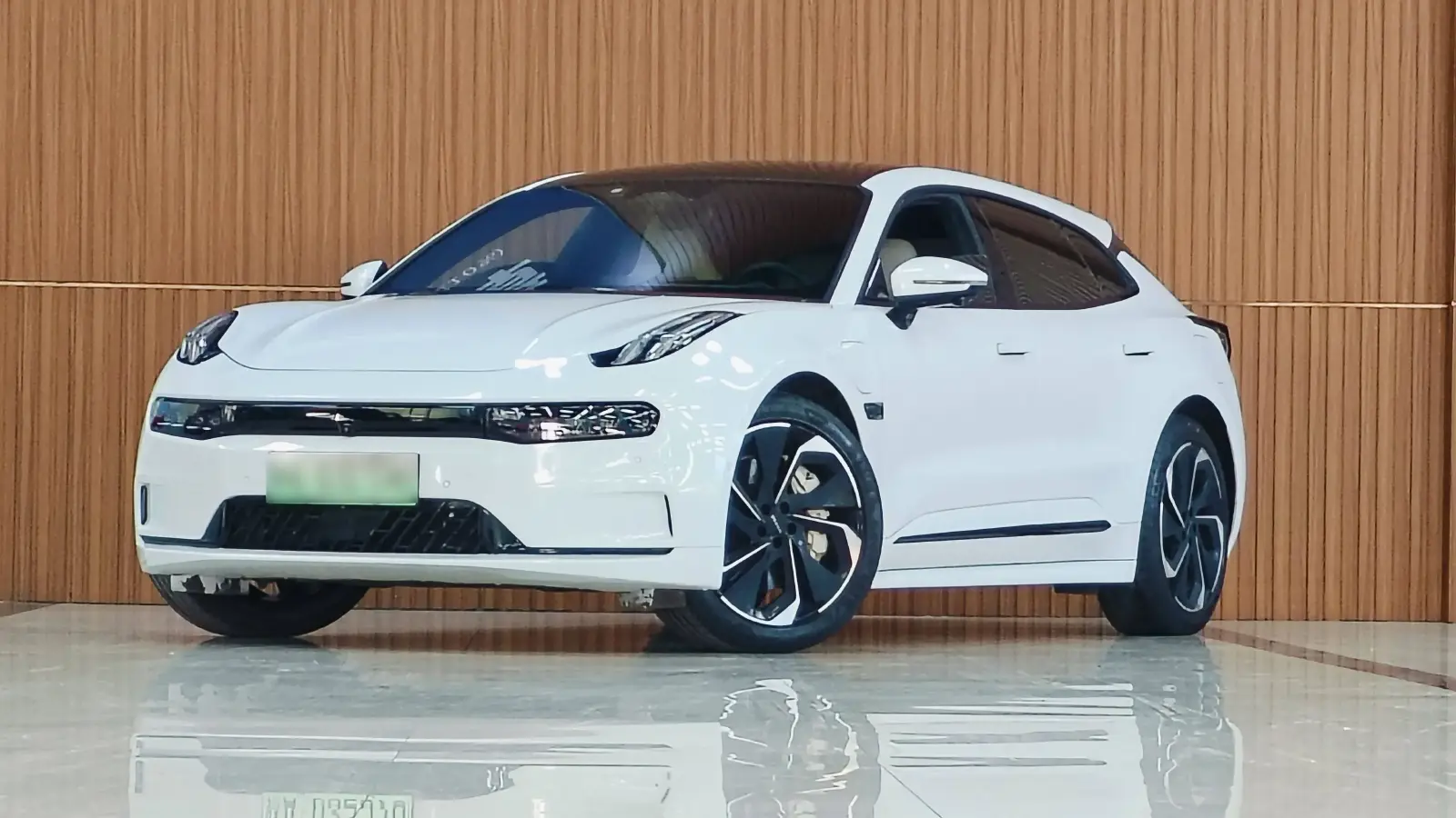 2021 Zeekr 001 BEV 100KWH