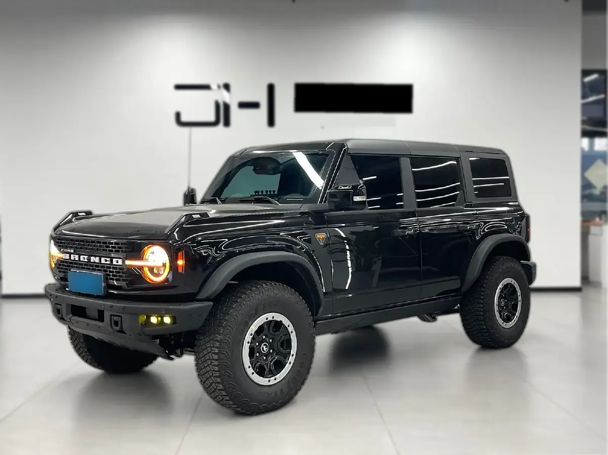 2024 Ford Bronco 2.3T 275HP L4 10AT