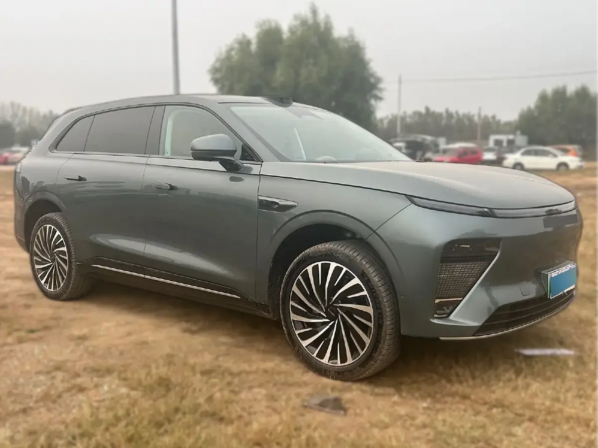 2024 Exceed Sterra ET BEV 100KWH