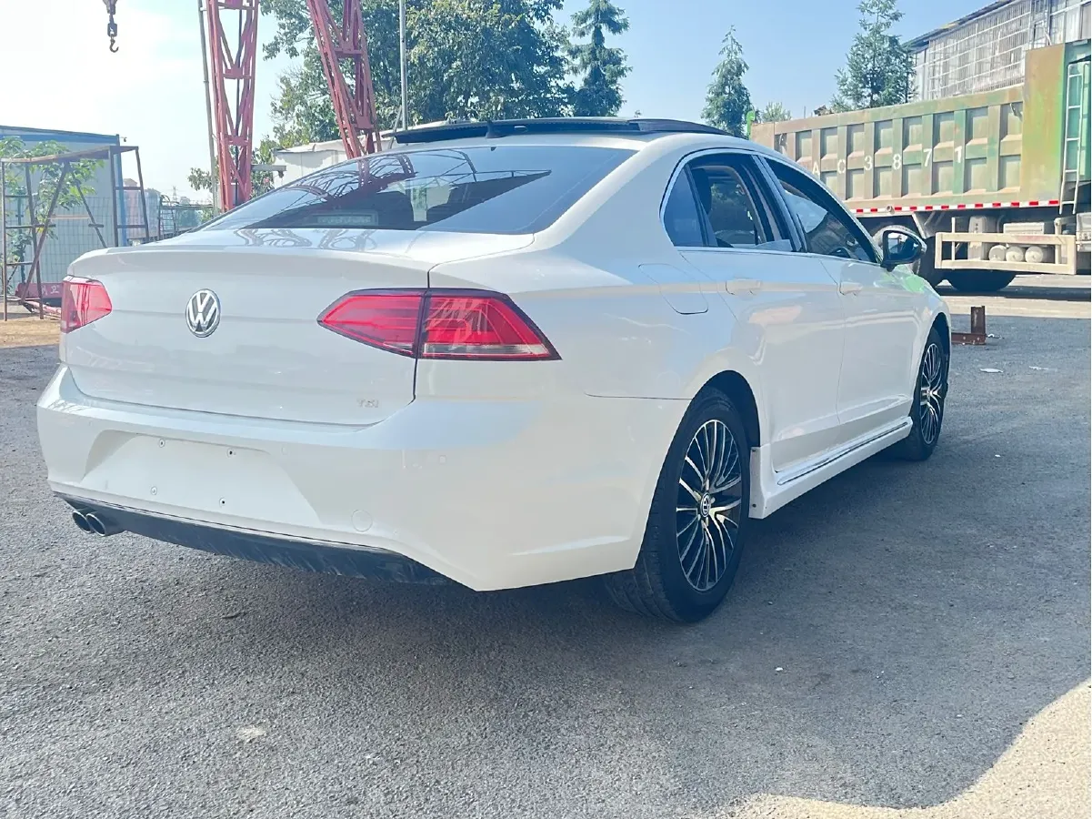 2015 Volkswagen Lamando 1.4T 150HP L4 7DCT,autocango,china used car exporter,china ev exporter,chinese used car exporter,chinese used ev exporter