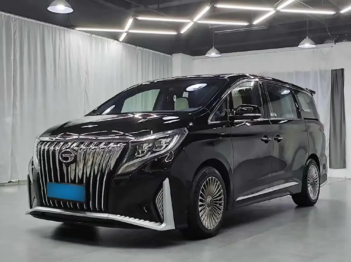 2021 GAC Trumpchi M8 2.0T 252HP L4 8AT