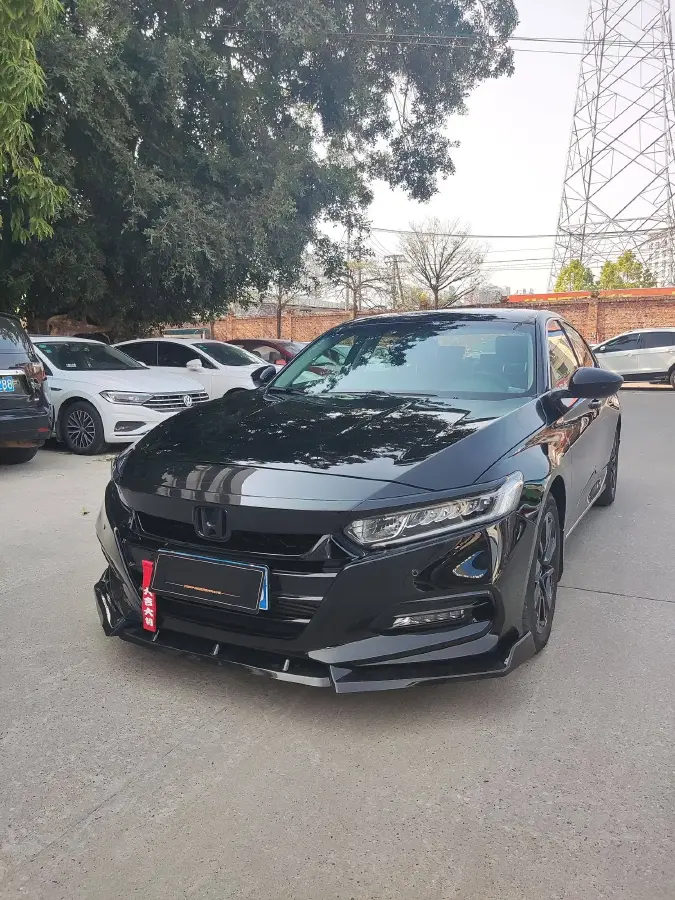2018 Honda Accord 1.5T 194HP L4 CVT