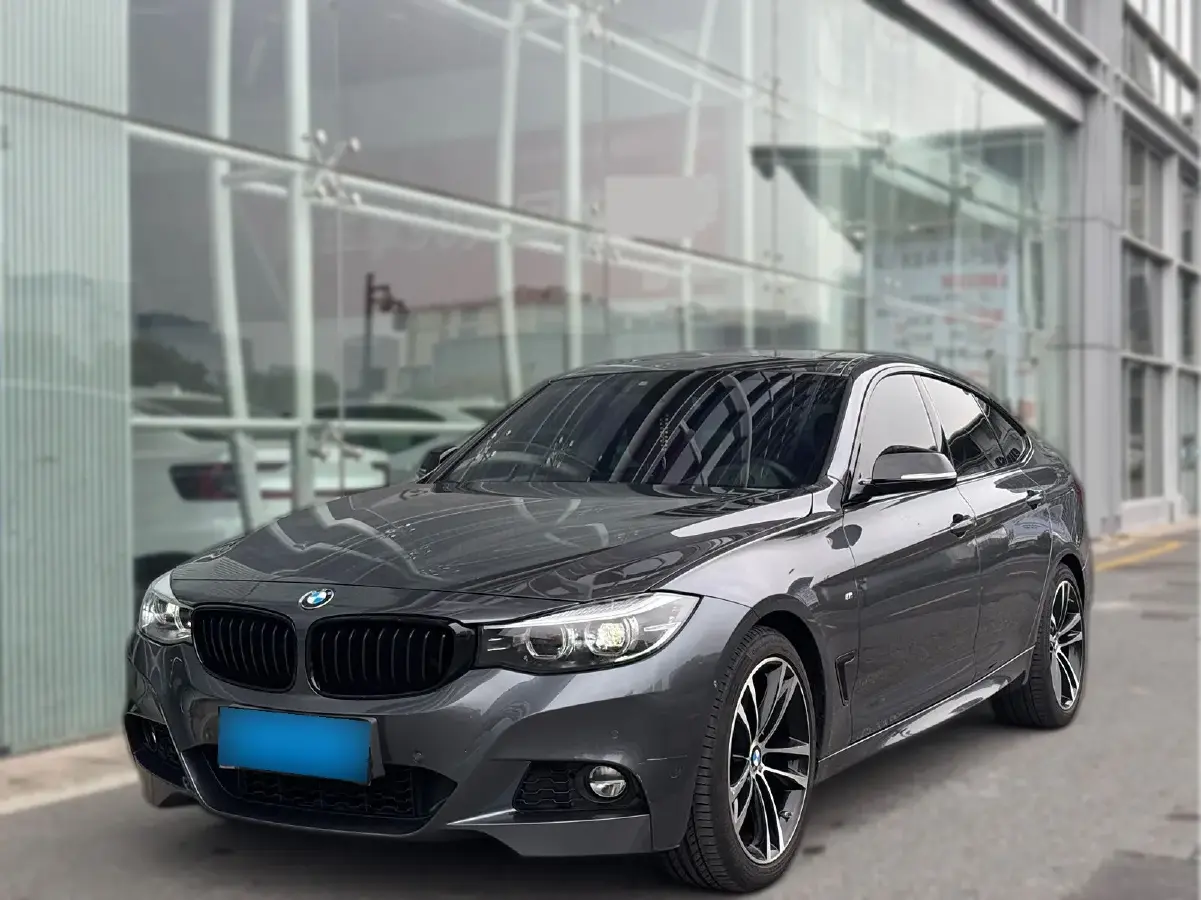 2019 BMW 3 Series GT 2.0T 252HP L4 8AT
