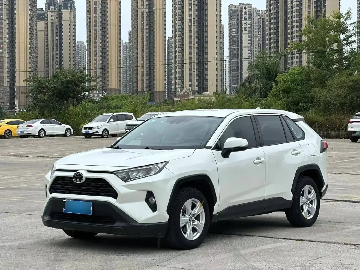 2020 Toyota RAV4 2.0L 171HP L4 CVT